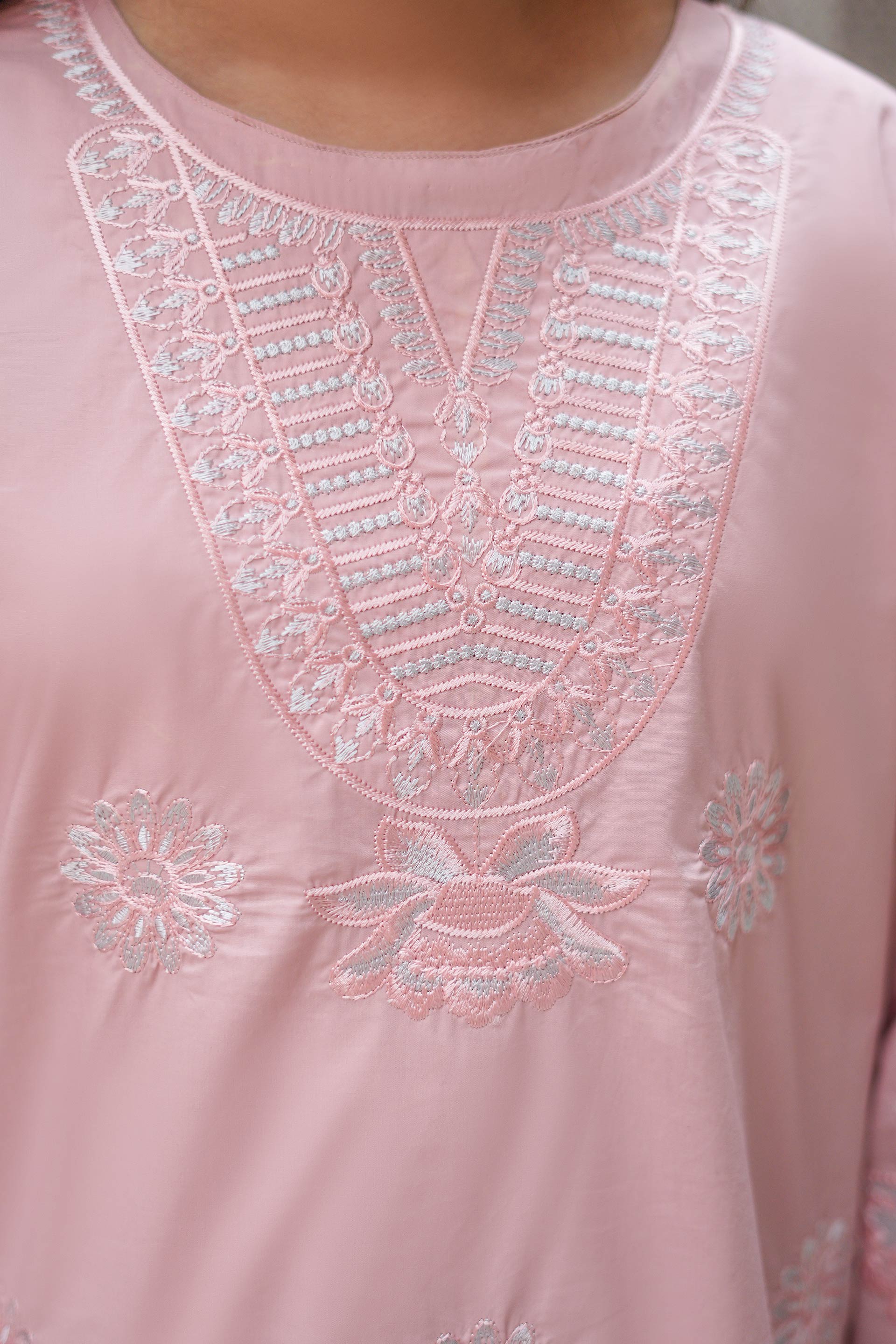 Rose Petalia Premium Cotton Embroidered 2Pc – Blush (RTW)