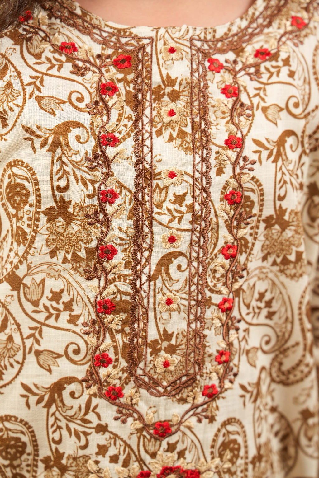 Whispering Threads Printed Khaddar 2PC – Beige 🍁 (RTW)