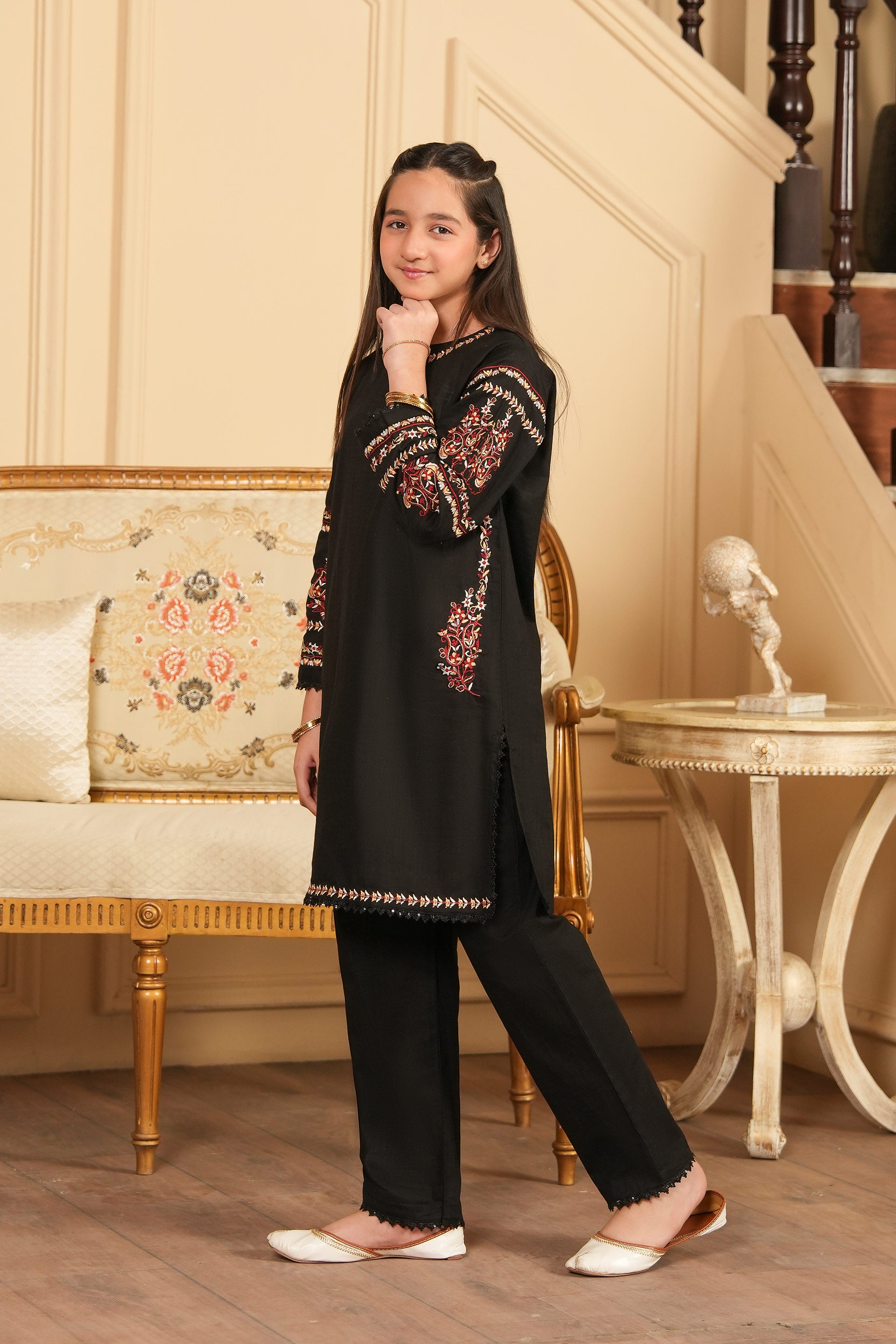 Afsana Embroidered Khaddar 2Pc – Black Rose 🌹 (RTW)