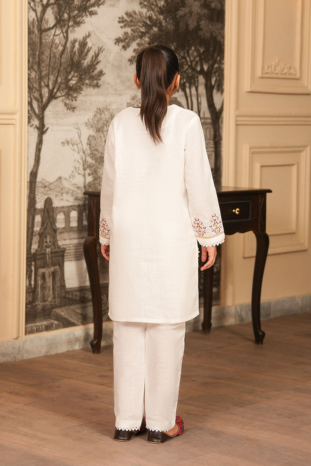 Mehak Embroidered Khaddar 2 Piece – Pearl Mist 🌸 (RTW)