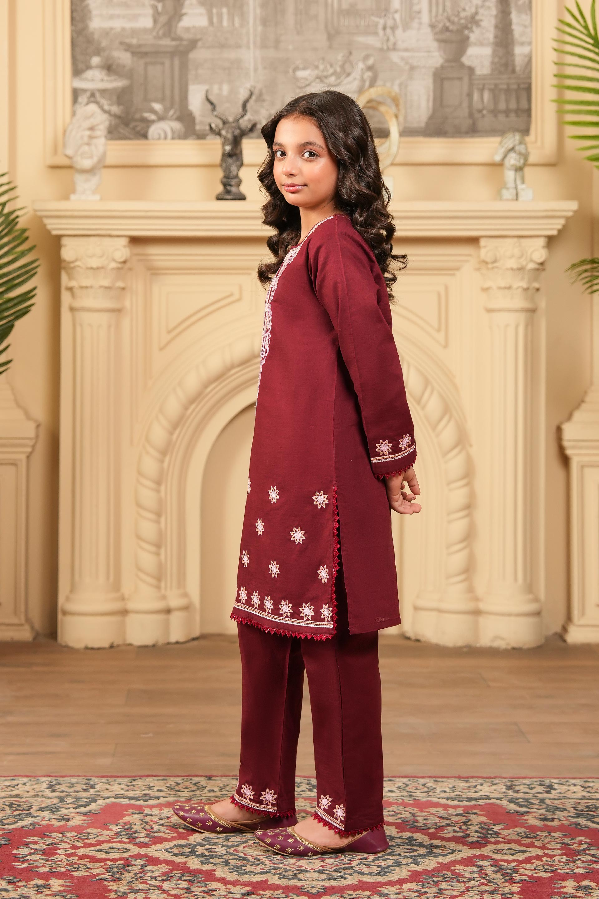 Deep Garnet Embroidered Khaddar 02 Piece – Maroon (RTW) 💎