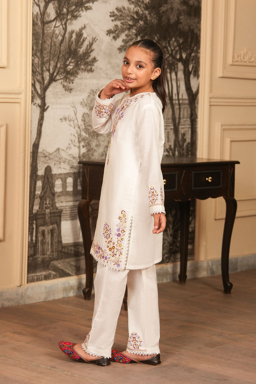 Mehak Embroidered Khaddar 2 Piece – Pearl Mist 🌸 (RTW)