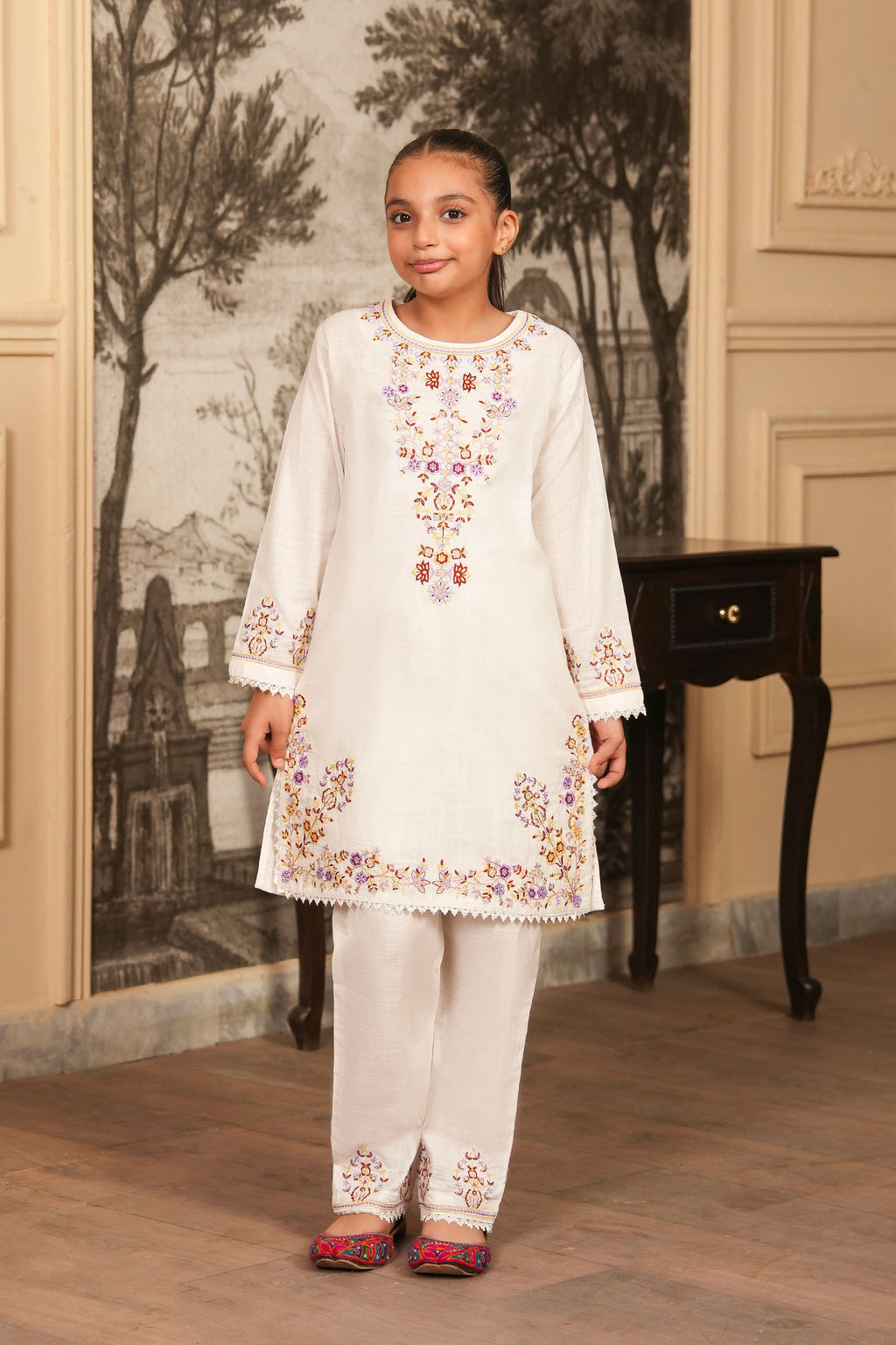 Mehak Embroidered Khaddar 2 Piece – Pearl Mist 🌸 (RTW)