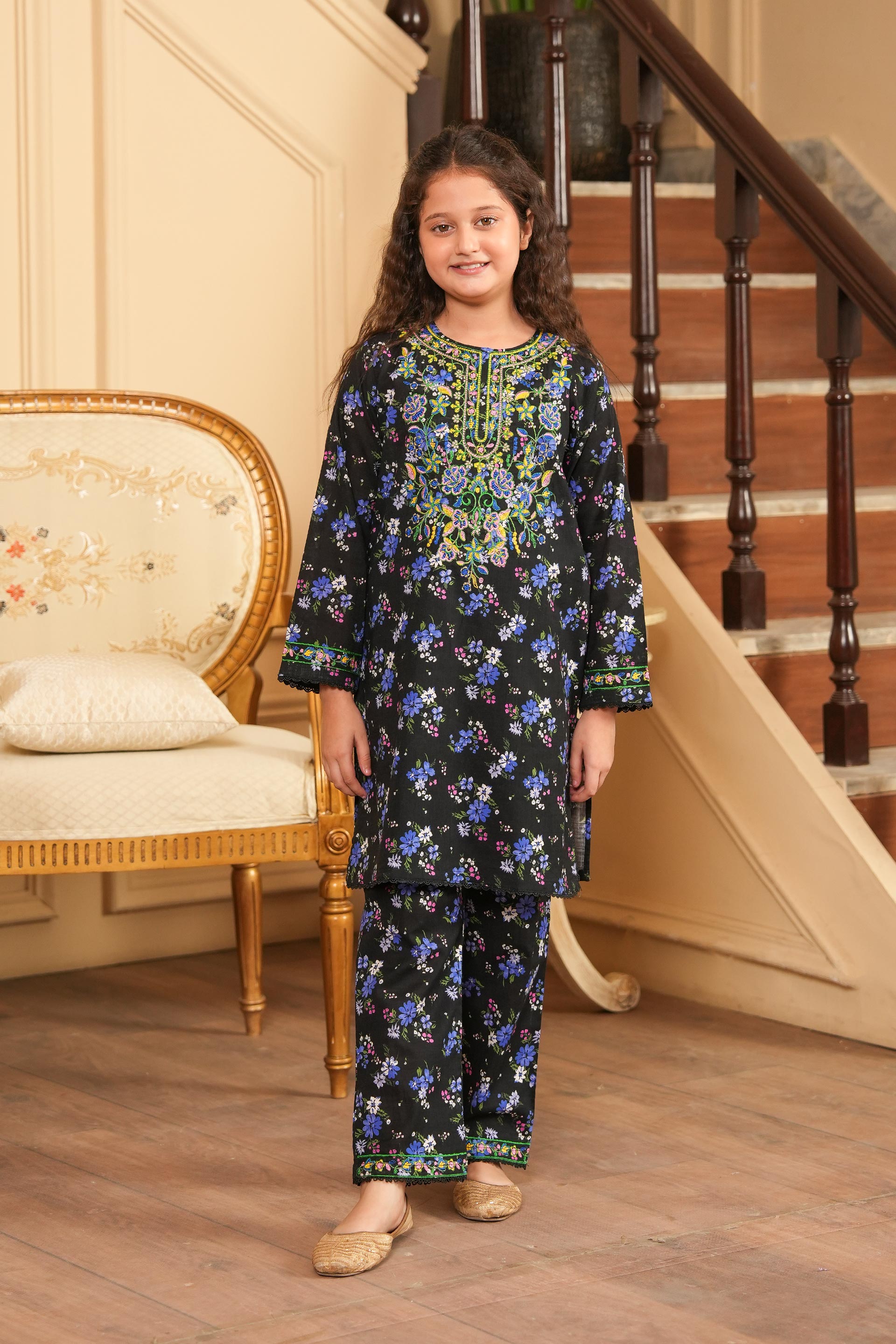 Frosted Bloom Printed Khaddar 02 Piece – Black (RTW) 🧵❄️