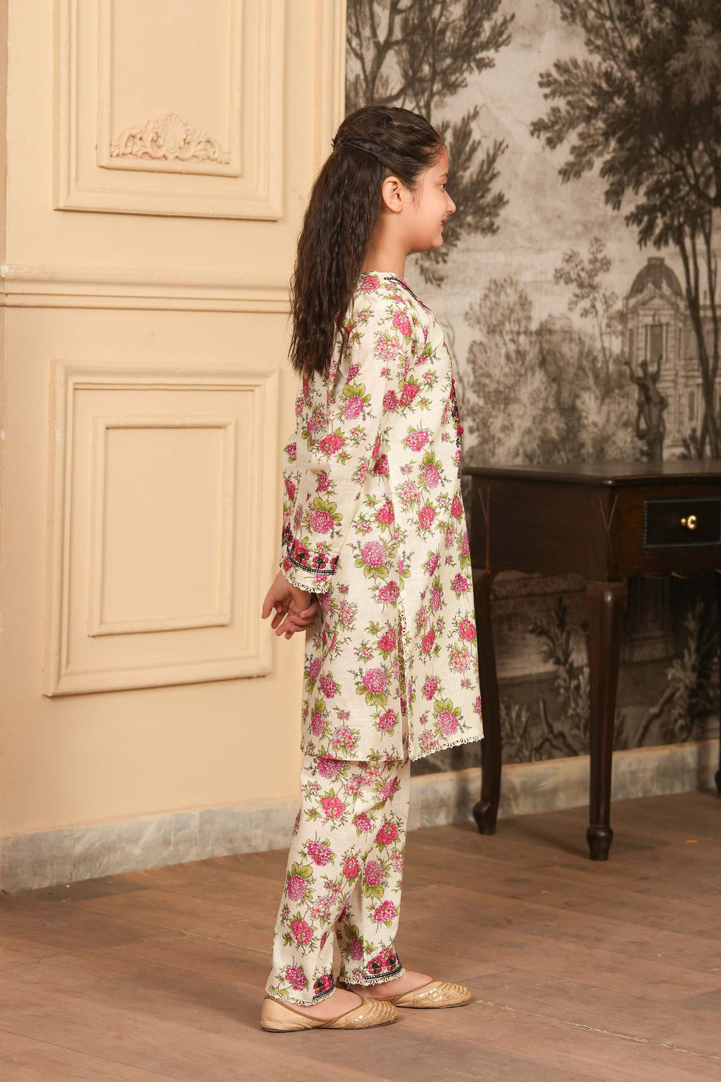 Rosy Frost Printed Khaddar 02 Piece – Ivory Blush 🌬️🌹 (RTW)