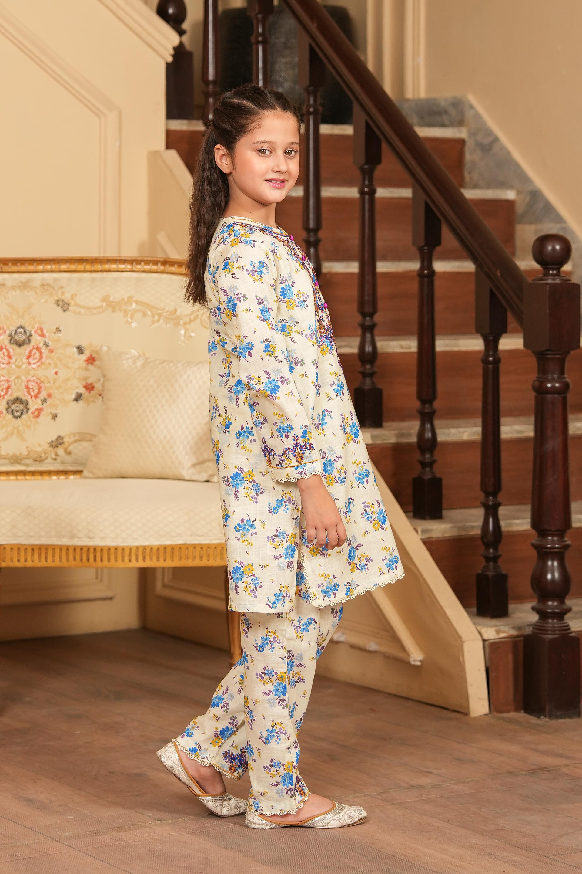 Gentle Grace Printed Khaddar 02 Piece – Ivory (RTW) 🕊️🌸