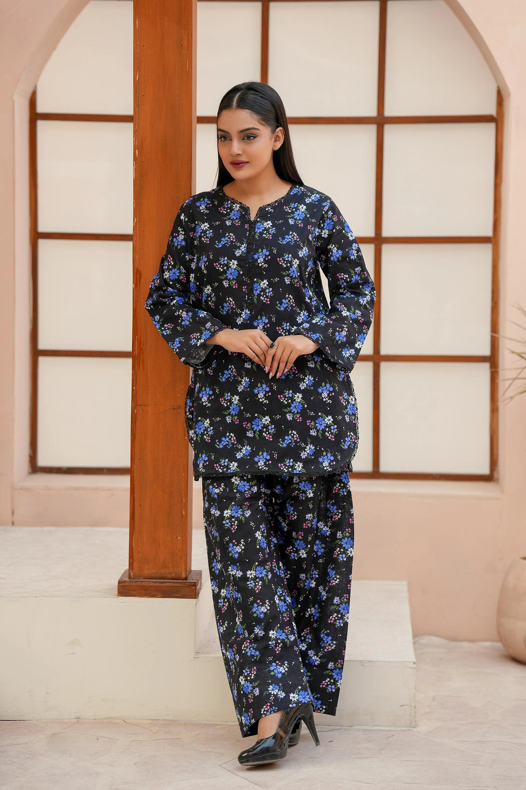 Classic Black Floral Printed Dress for Women | Soft & Warm Winter Suit
