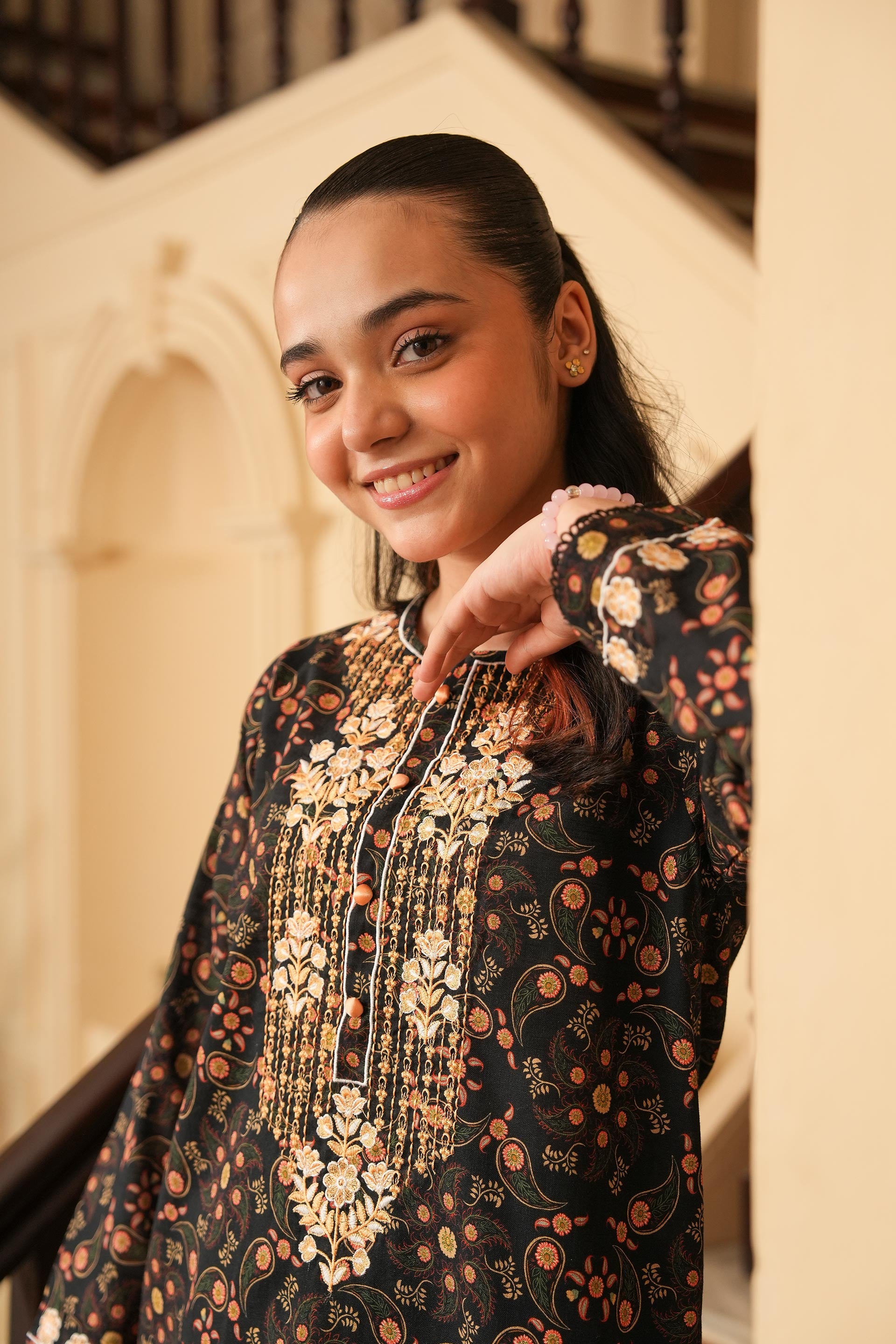 Haya Harmony Embroidered Khaddar 02 Piece – Black Beige 🖤🌼 (RTW)