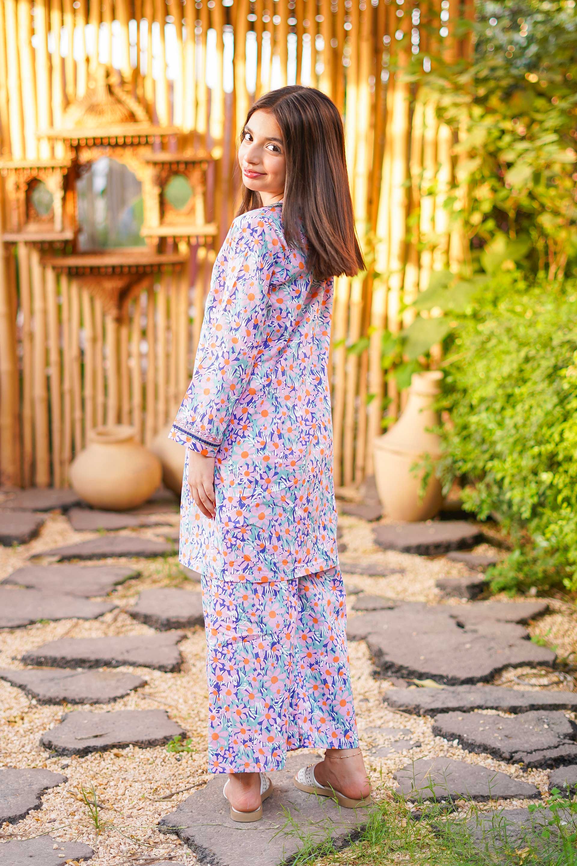 Sunny Garden Classic – Imported Printed China Lawn 2Pc – Soft Purple (RTW)
