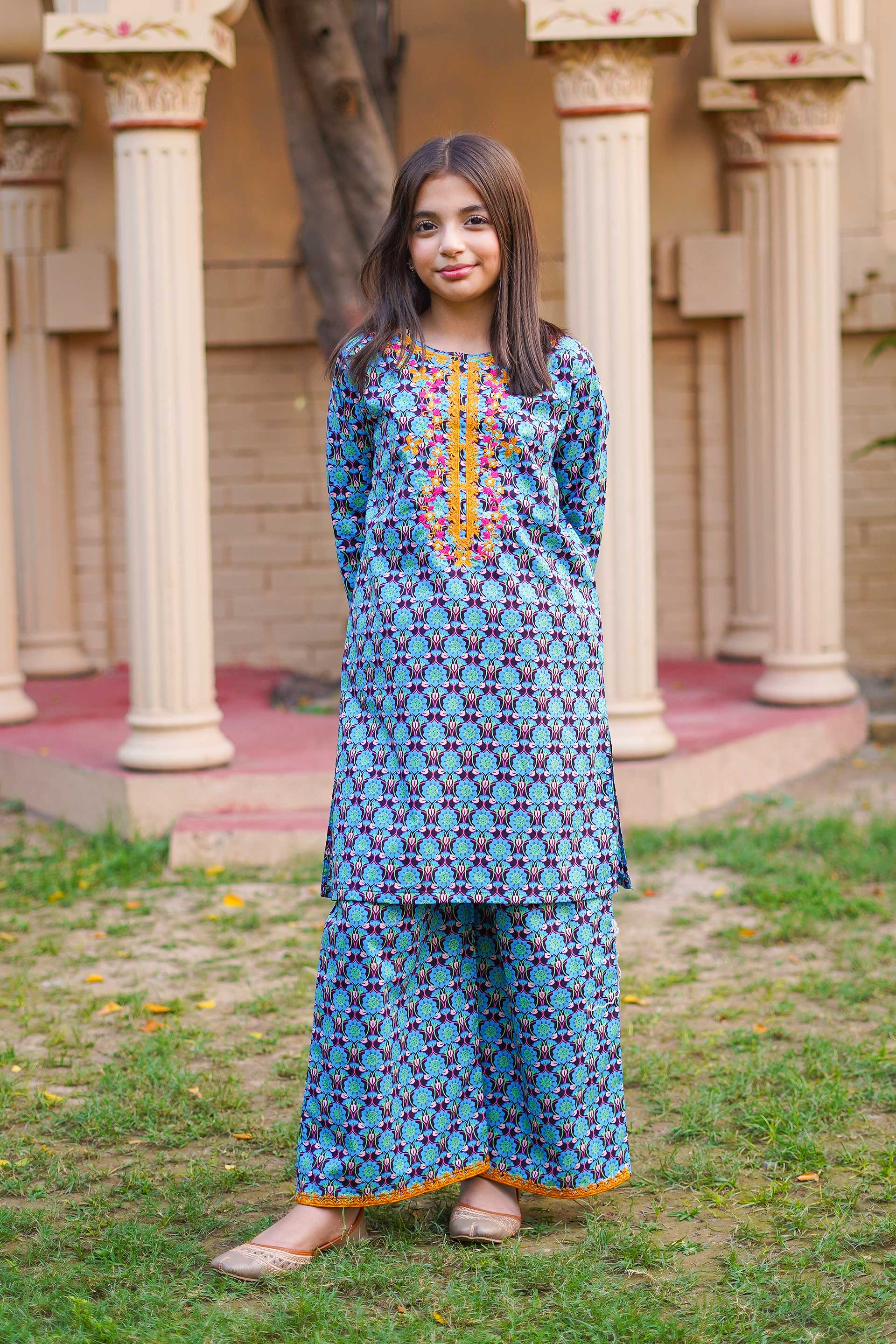 Evening Petal Grace – Imported Printed China Lawn 2Pc – Royal Navy (RTW)