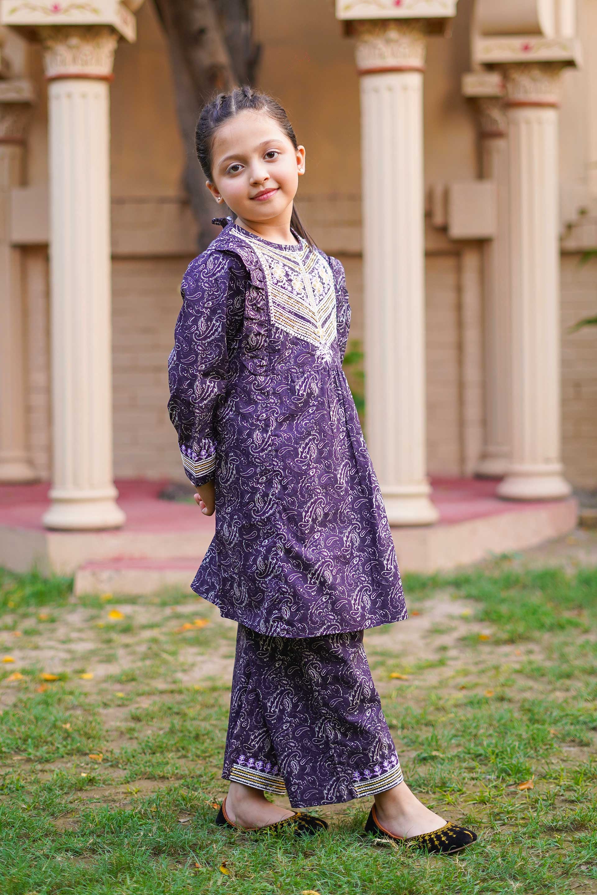 Royal Paisley Princess – Imported Printed China Lawn 2Pc – Deep Plum (RTW)