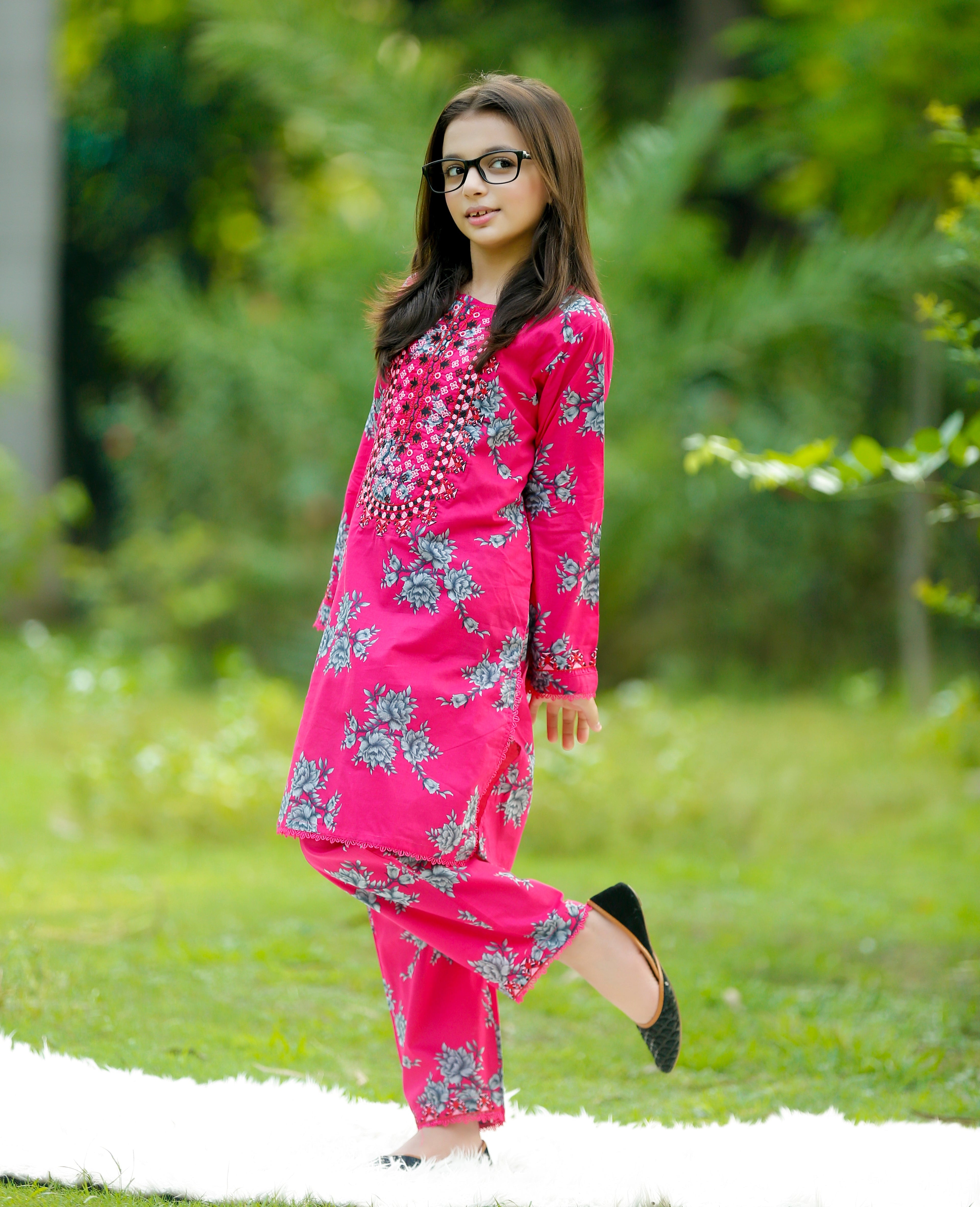 "Blush Bloom" Lawn 02 Piece (RTW)