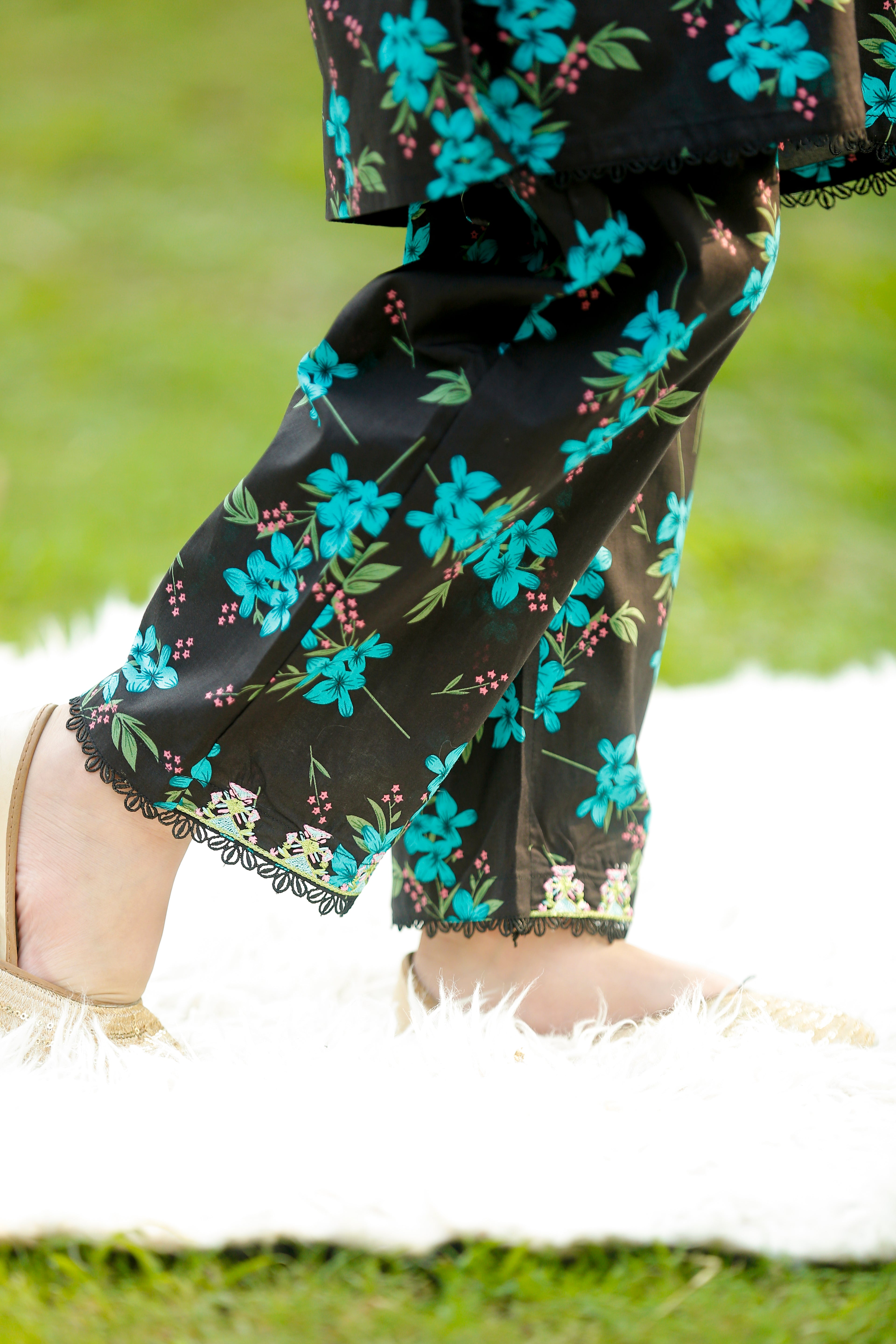 "Black Radiance" Lawn 02 Piece (RTW)