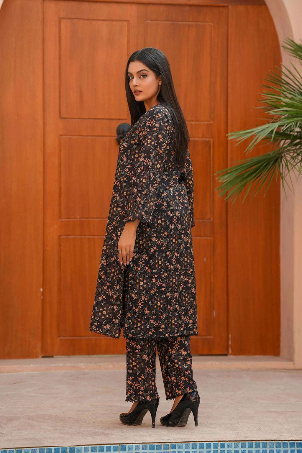 Luxury Khaddar Co-Ord Set for Women | Black Printed Winter Dress
