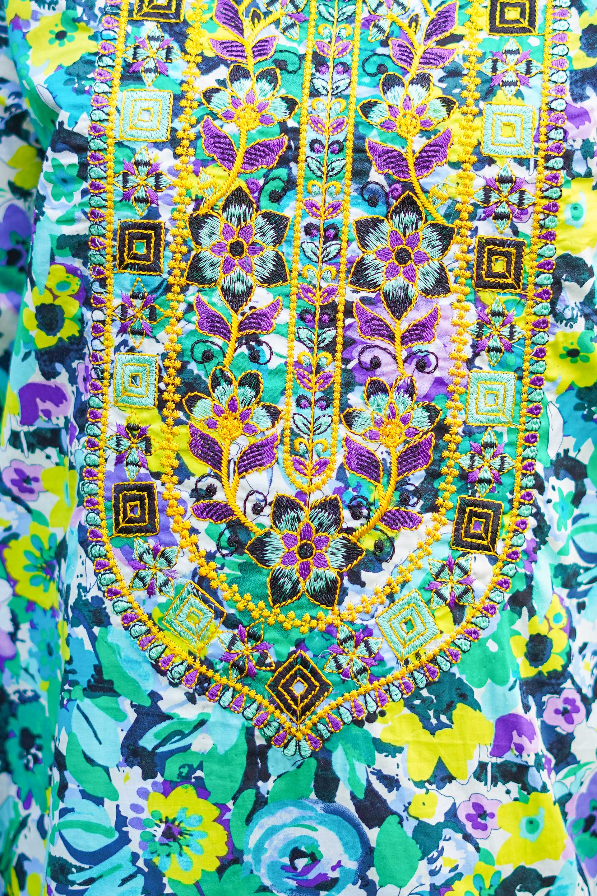 Little Tropical Bloom Suit – Printed China Lawn Green (RTW)