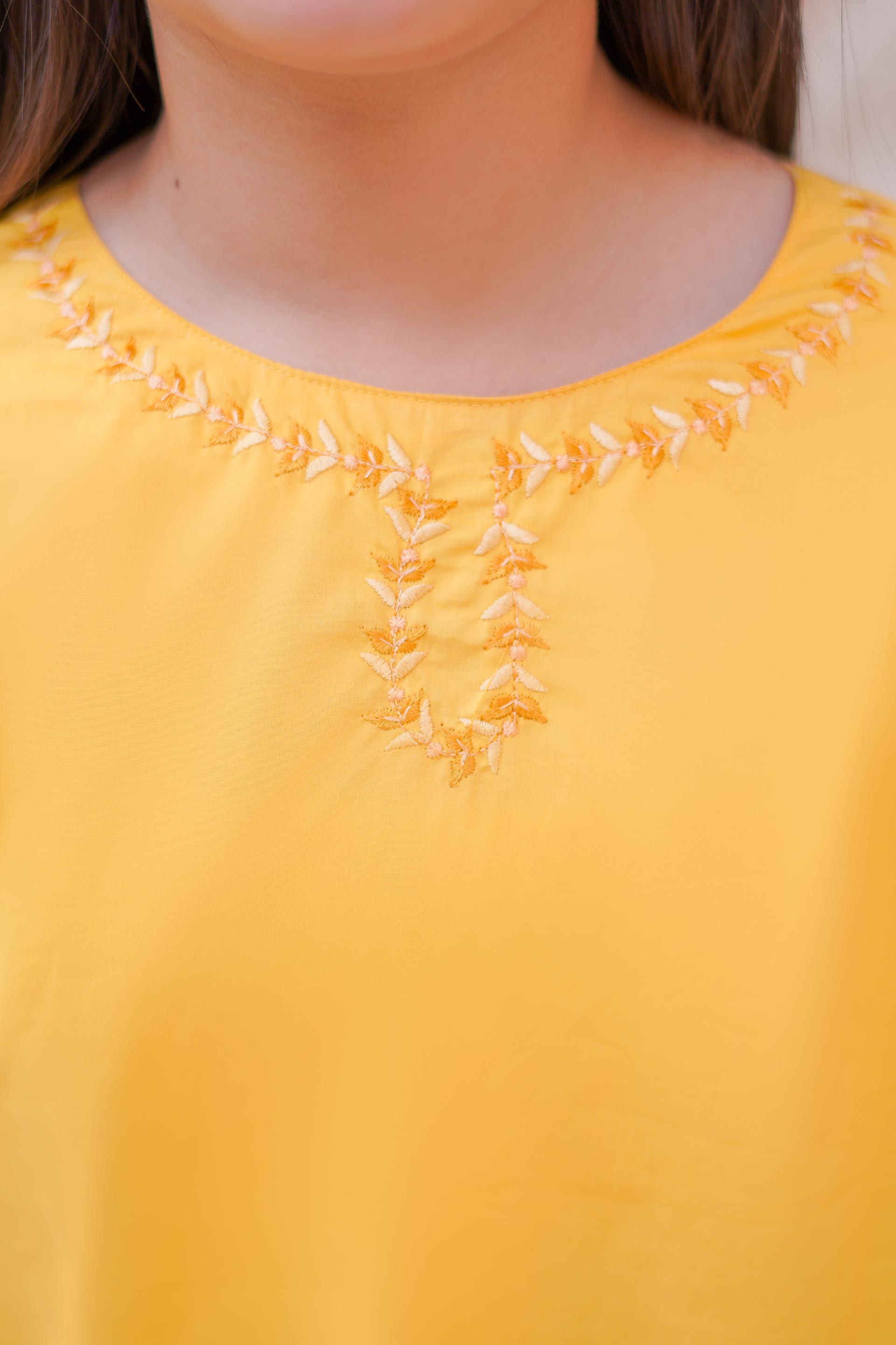 Amber Radiance Lawn Embroidery 2Pc – Mustard Glow (RTW)