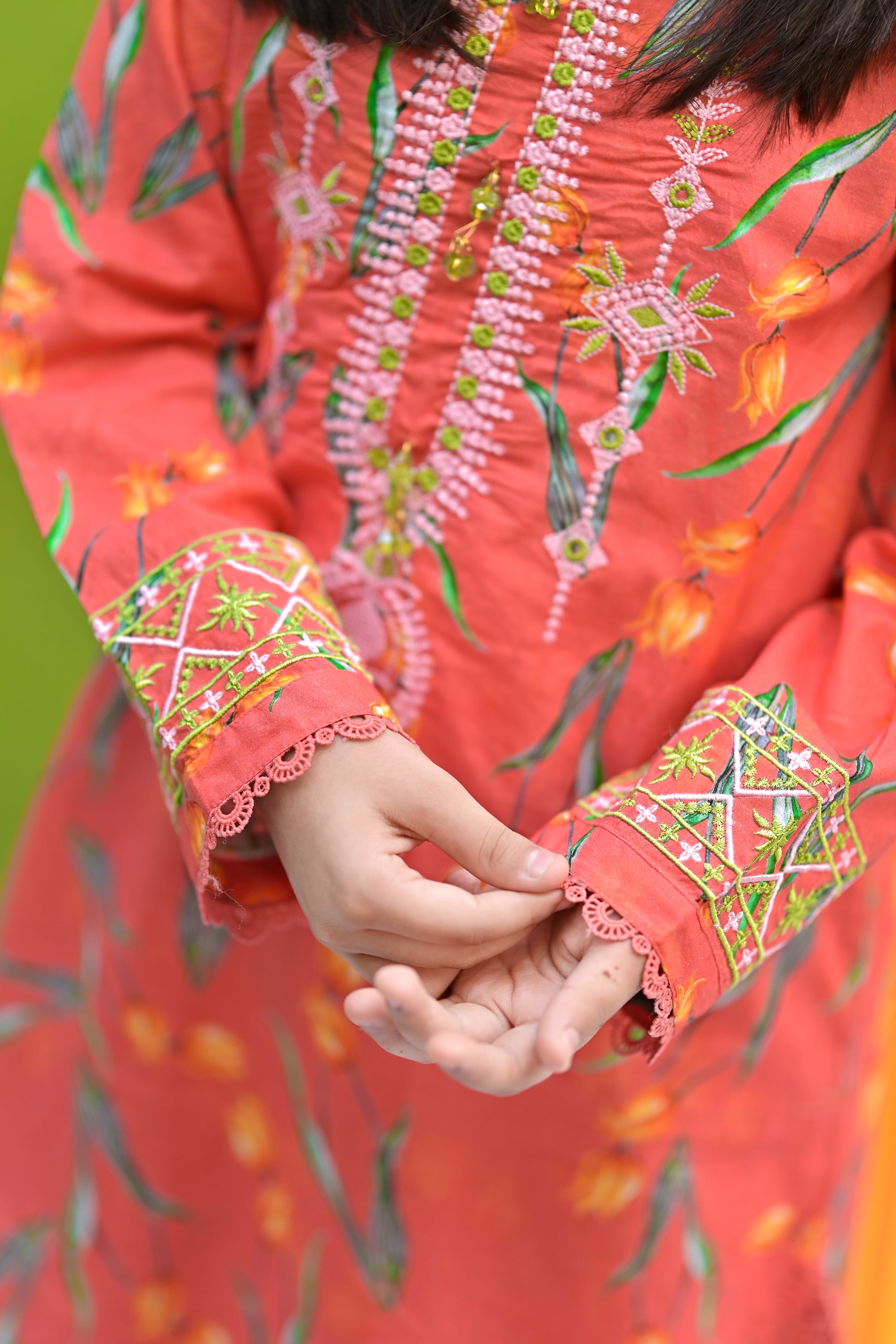 Rose Flutter 03 Piece Lawn (RTW)