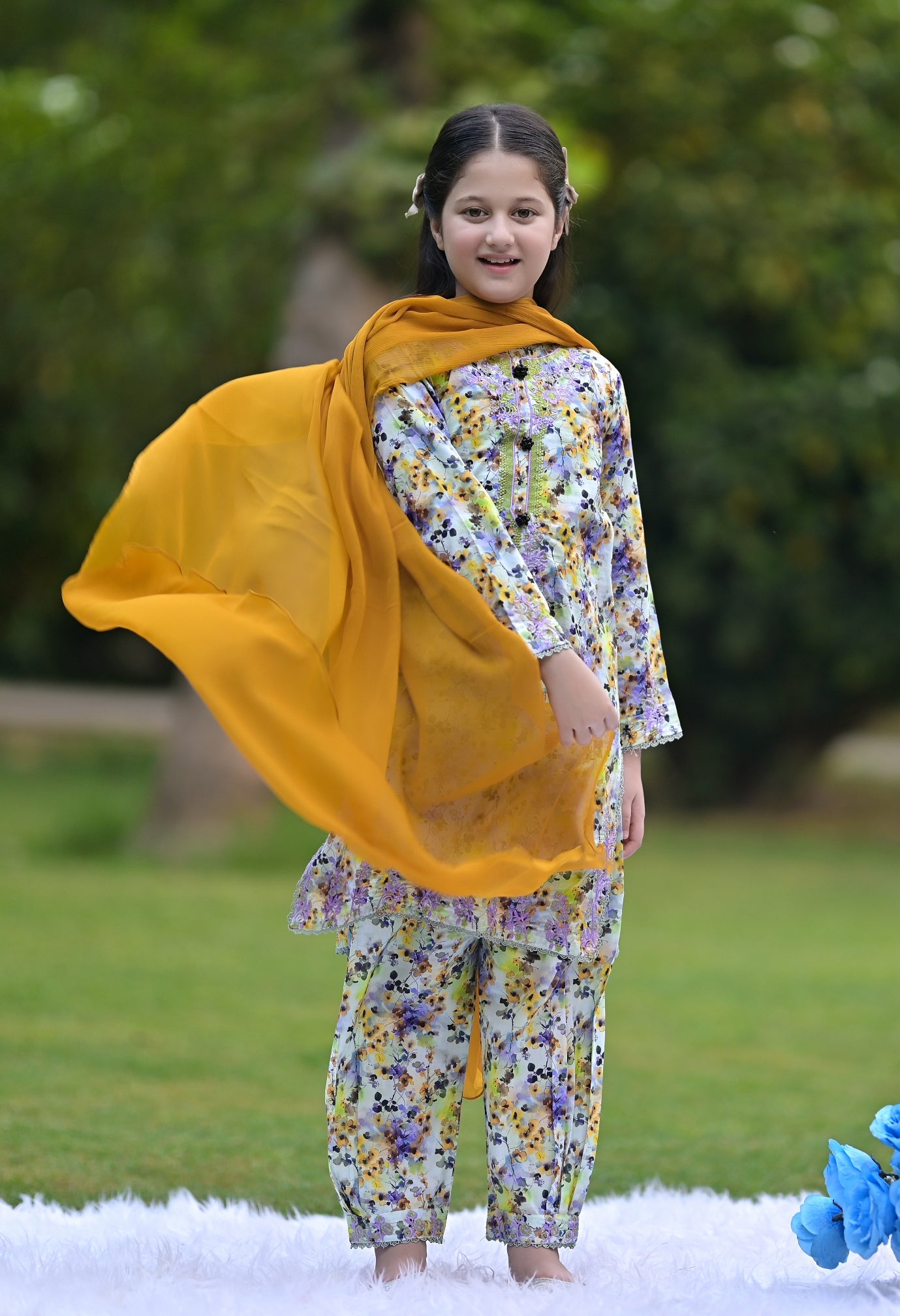 Lavender Sway 03 Piece Lawn (RTW)
