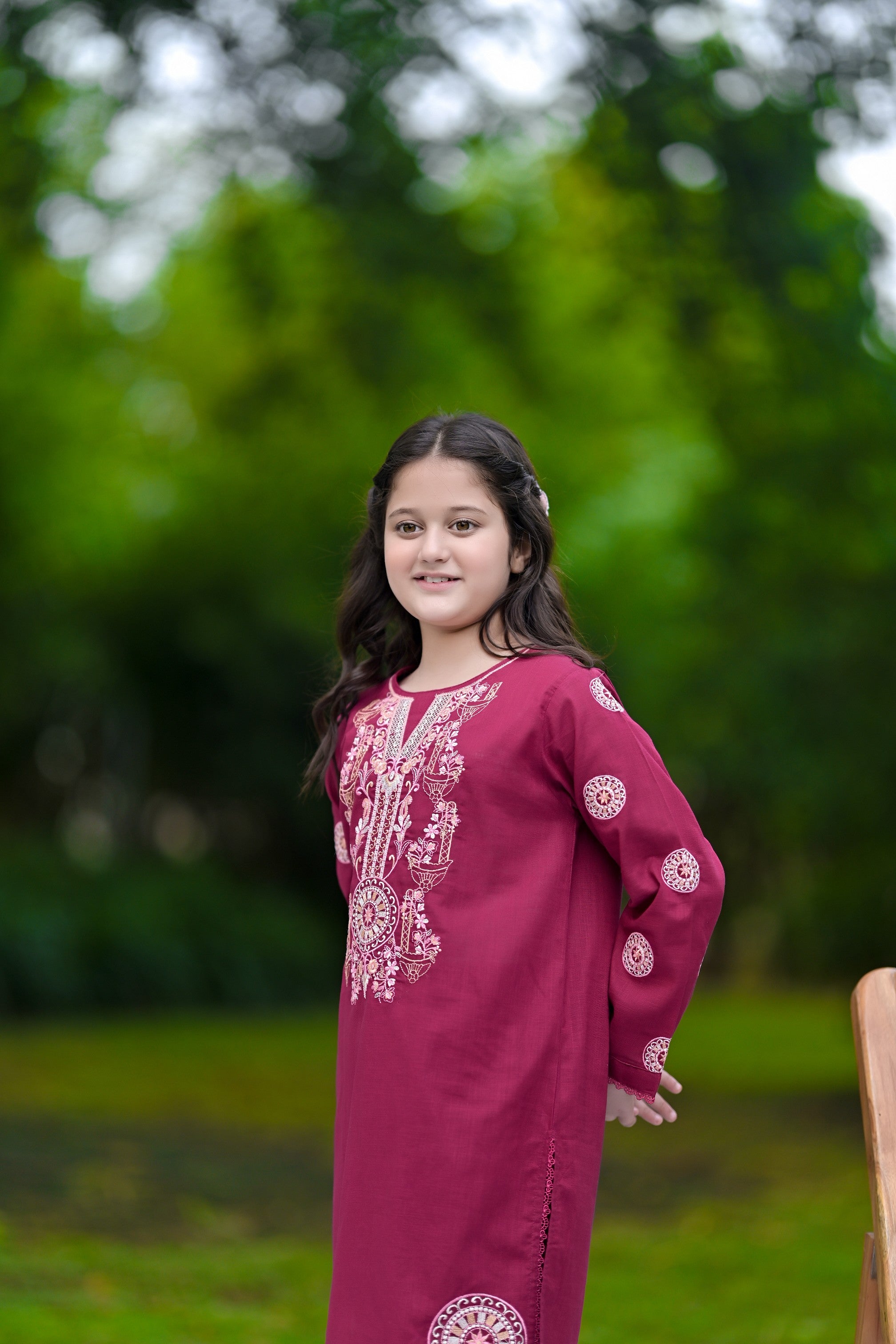 Scarlet Elegance Embroidered Khaddar 02 Piece – Maroon (RTW)