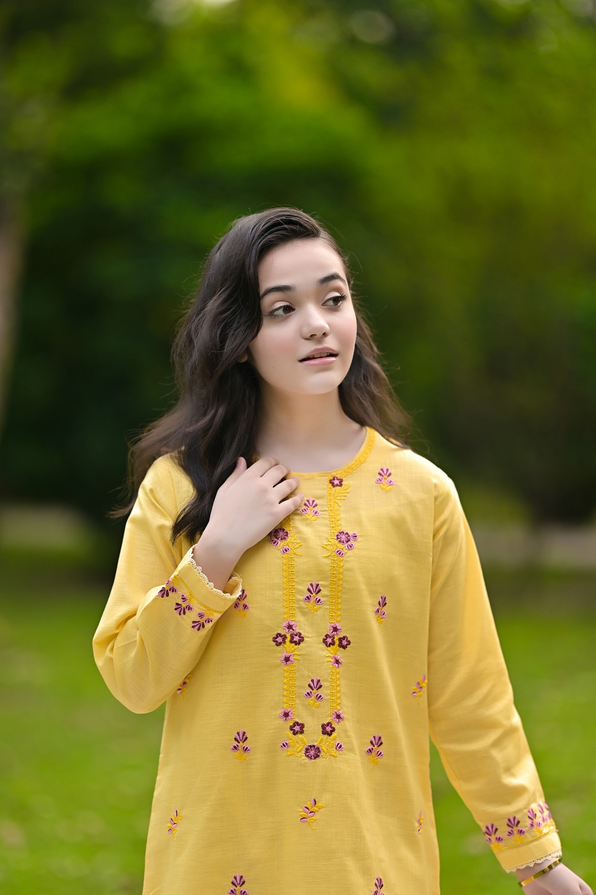 Amber Glow Embroidered Khaddar  02 Piece – Sunshine Yellow (RTW)