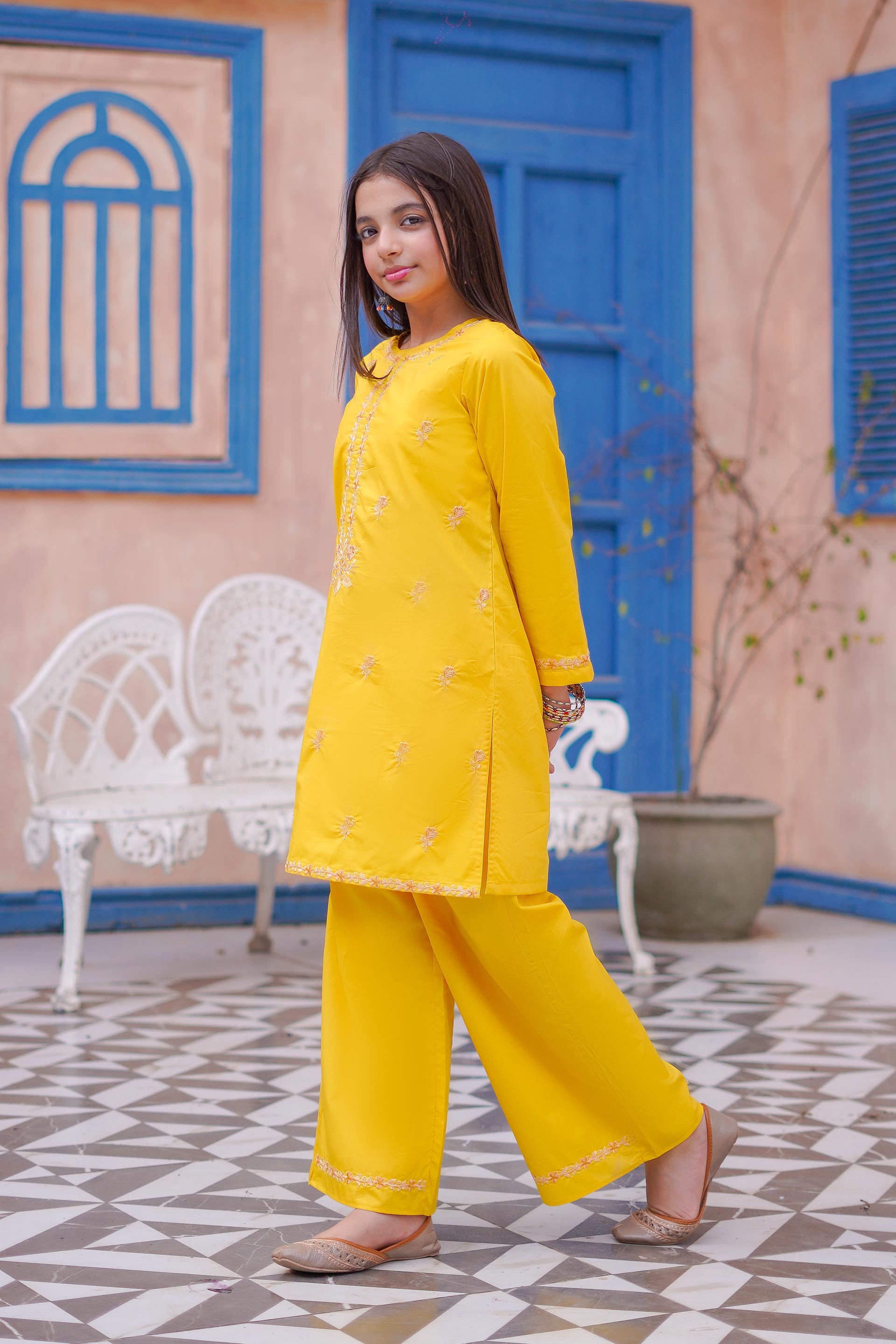 Marigold Grace Lawn Embroidery 2Pc – Sunshine Glow (RTW)