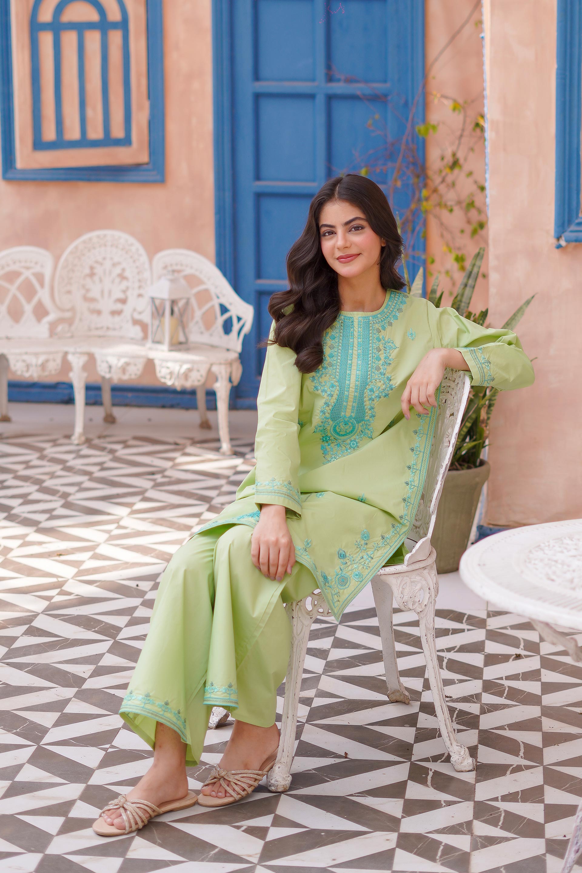 Meadow Charm Imported Lawn Embroidery 2Pc – Green (RTW)