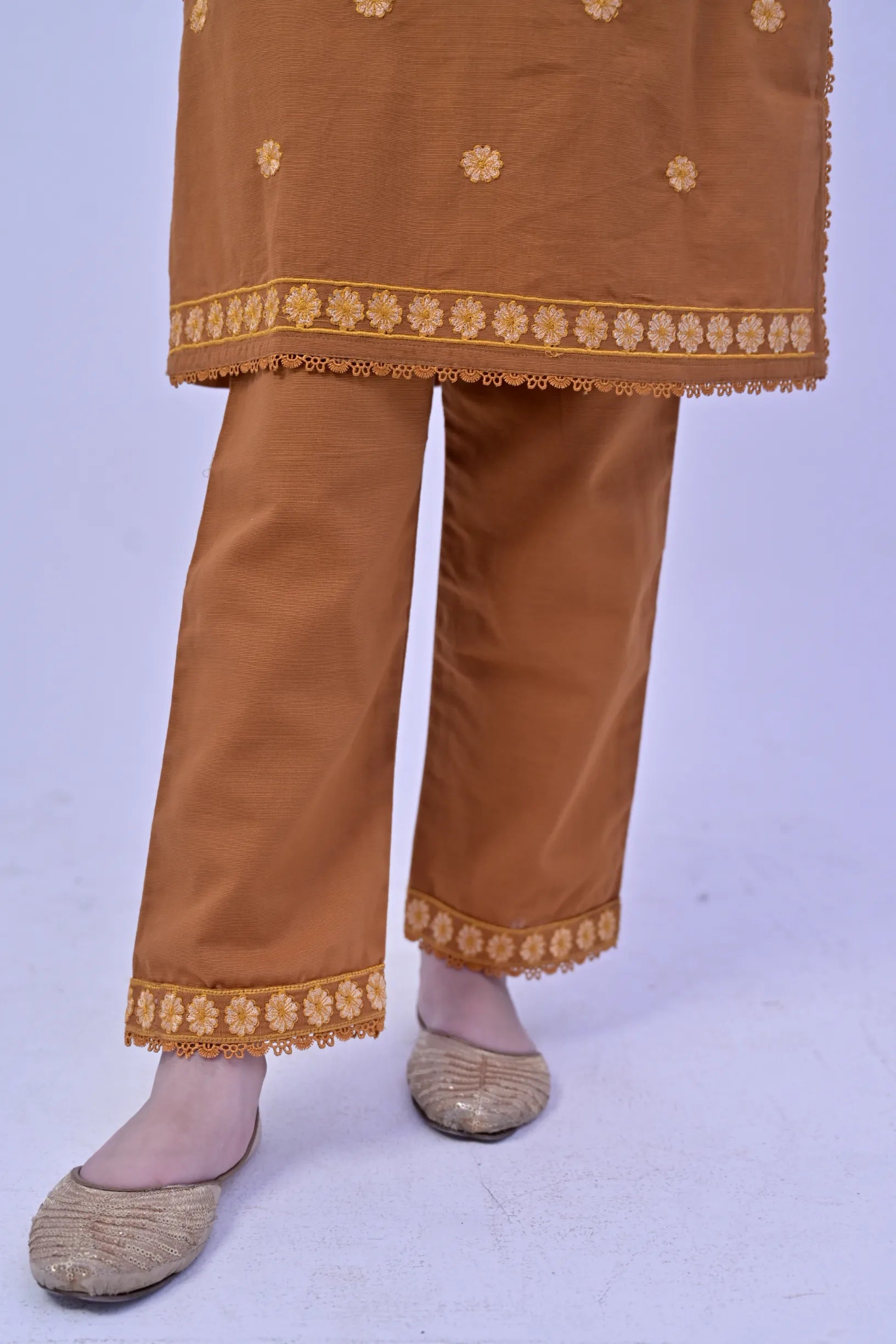 Royal Ember Embroidered  Khaddar 02 Piece – Brown (RTW)
