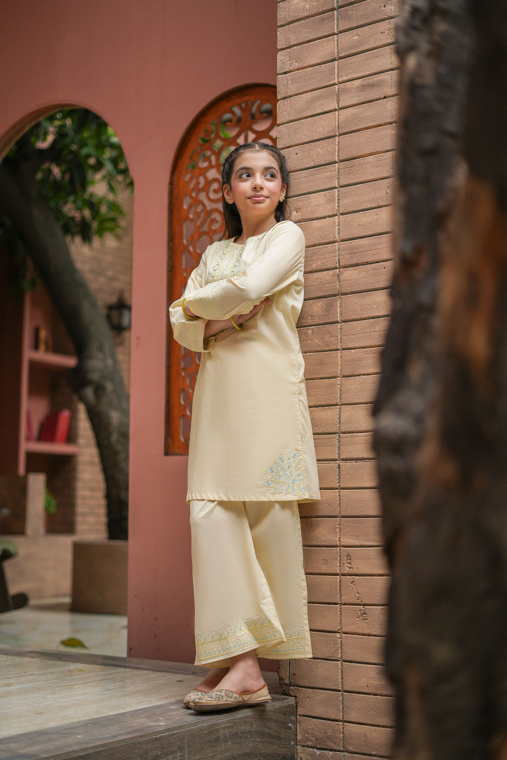 Ivoria Premium Cotton Embroidered 2Pc – Pearl Cream (RTW)